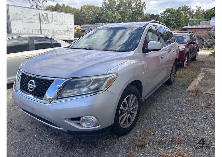 caption 2013 Nissan Pathfinder ST (LOCATED CAIRNS-NO KEY)