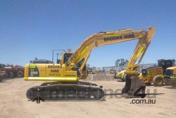 Komatsu PC200LC-8 Excavator Steel Tracked - 20 to 24 tonne for  