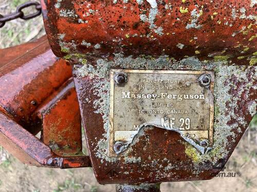 MASSEY FERGUSON MF29 HAY RAKE
