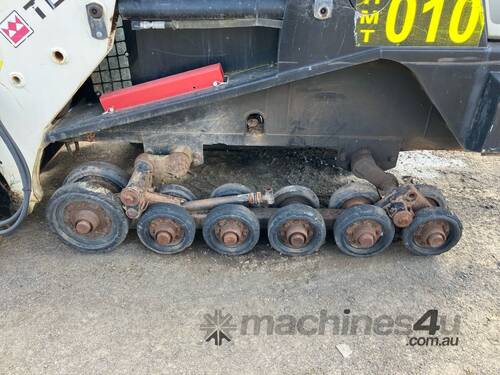 2017 Terex R160T Posi Track Loader