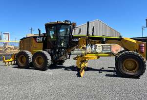 Caterpillar 2011   140M