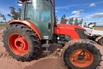 Kubota   M9540DHC 4WD Tractor