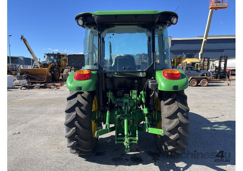 caption John Deere 5055E Tractor