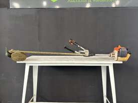 STIHL FS 250 Whipper Snipper (Ex-Council) - picture2' - Click to enlarge
