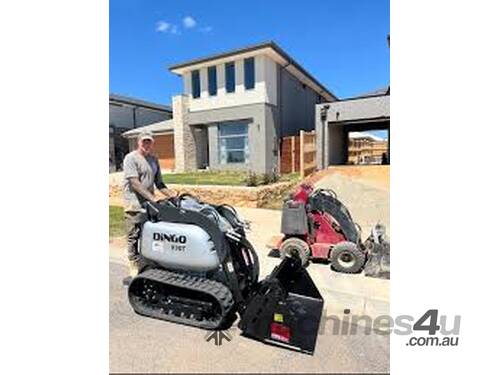 Instock Mini Loader