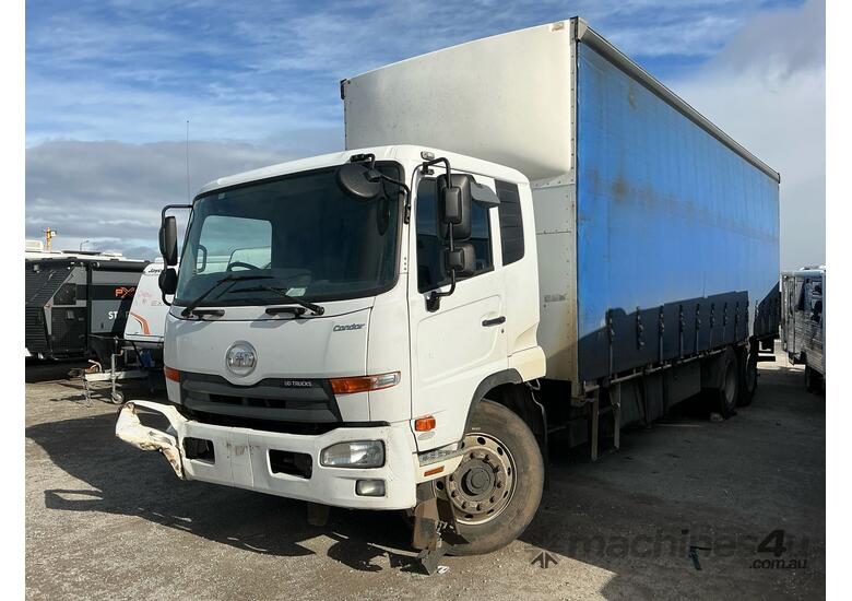 2017 UD PDC8E Pantech (Day Cab)