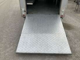 2020 Dual Axle Enclosed Trailer - picture0' - Click to enlarge