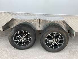 2020 Dual Axle Enclosed Trailer - picture1' - Click to enlarge