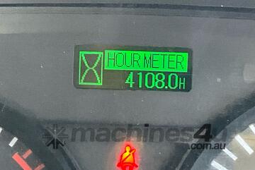 2011 Isuzu NPR 300 MWB Service Body