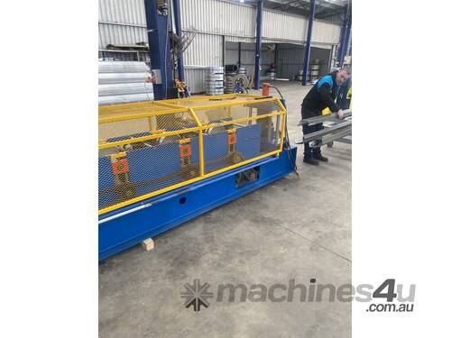 Hi Front Quad Gutter Roll Former