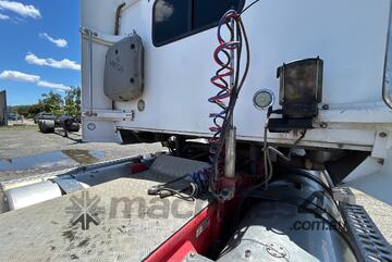 2014 Western Star 4800FX Prime Mover Sleeper Cab