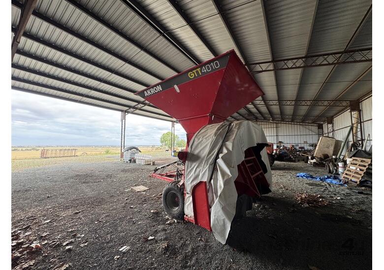 2023 AKRON GTT4010 BAG LOADER 