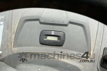 2011 Husqvarna GTH3052TDF Ride On Mower