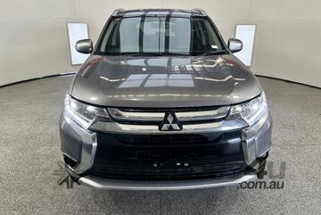 2016 Mitsubishi Outlander LS Petrol