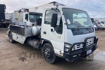 2007 Isuzu NQR 250 Concrete Pump Truck