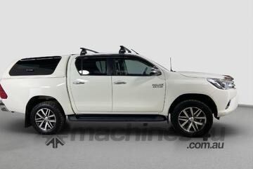 2017 Toyota Hilux 4x4 SR5 Dual Cab T/Diesel (Manual)