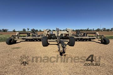 2019 NDF 12M SA FRAME FOLD WING DISC SEEDER