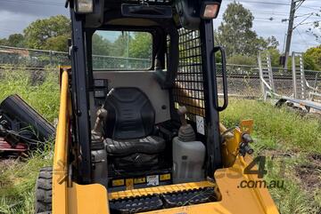 Caterpillar CAT SkidSteer 216B3 - Bobcat