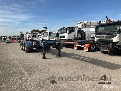 2010 Vawdrey VB S3 Tri Axle Skel Trailer