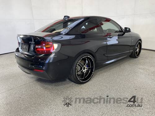 2015 BMW 2 Series 220i M Sport Petrol