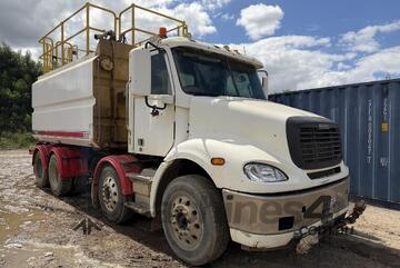 2013 FREIGHTLINER COLUMBIA 112 WH4