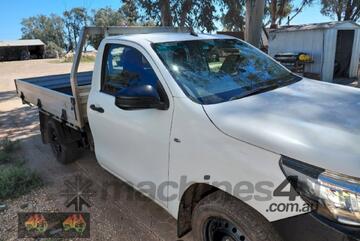 (9126) Toyota Ute 2016 - 5 Speed 2WD