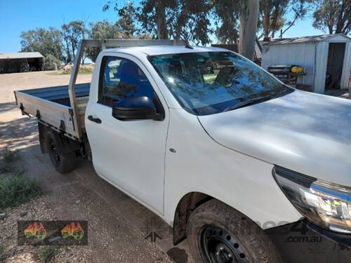 (9126) Toyota Ute 2016 - 5 Speed 2WD