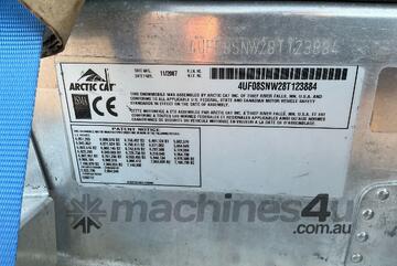 Artic Cat 2007   Snow Mobile