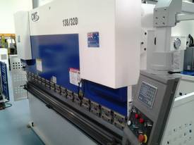 CMT 138T x 3200 NC PRESS BRAKE NC89 LAZER - picture0' - Click to enlarge