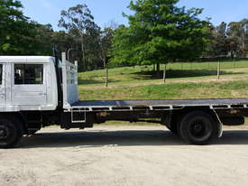 1992 MITSUBISHI FM517 DUAL CAB TRAY TRUCK - picture0' - Click to enlarge
