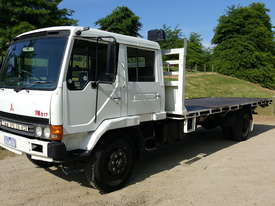 1992 MITSUBISHI FM517 DUAL CAB TRAY TRUCK - picture0' - Click to enlarge