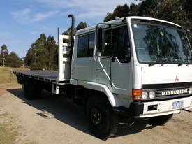 1992 MITSUBISHI FM517 DUAL CAB TRAY TRUCK - picture2' - Click to enlarge