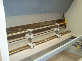 DARLEY 110T x 3100MM CNC PRESSBRAKE - picture0' - Click to enlarge