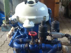 Alfa Laval Centrifuge MAB 104 - picture1' - Click to enlarge