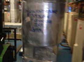700L SS Holding Tank (Insulated) - picture0' - Click to enlarge