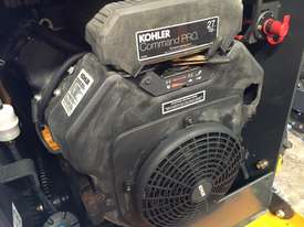 Mini digger mini loader 27HP Kohler engine joystick controls and high flow pump - picture0' - Click to enlarge