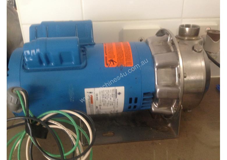 caption Goulds water pump