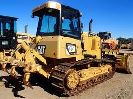 Caterpillar D6K-2 Dozer - picture1' - Click to enlarge