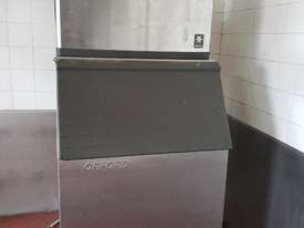 Orford Ice Machine - picture0' - Click to enlarge