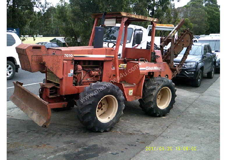 caption 7610 trencher 84hp ,rock chain attachment ,