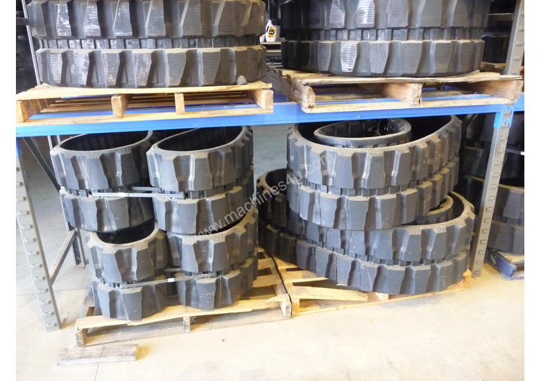 caption Cat 302.5,303.5,305.5,307 Excavator Rubber Tracks