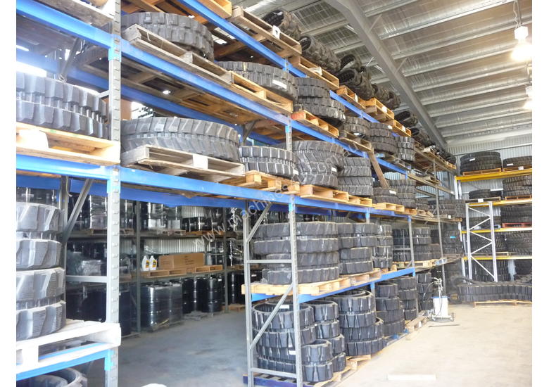caption Cat 302.5,303.5,305.5,307 Excavator Rubber Tracks