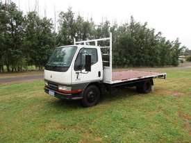 Mitsubishi Canter Tray Truck - picture1' - Click to enlarge
