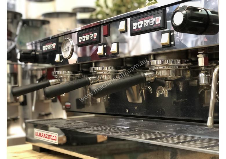 Click to view full size photos LA MARZOCCO FB70 3 GROUP ESPRESSO COFFEE MACHINE RED LINEA CLASSIC CAFE