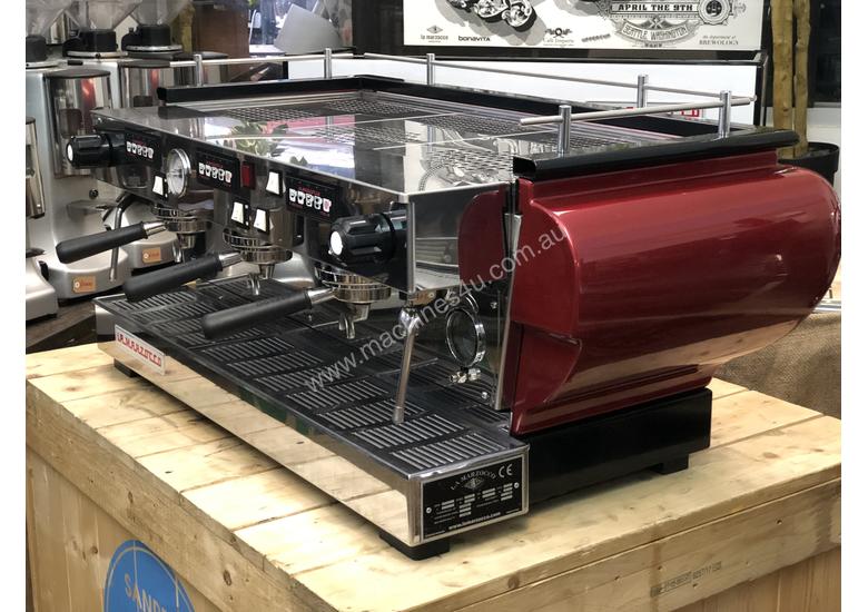 Click to view full size photos LA MARZOCCO FB70 3 GROUP ESPRESSO COFFEE MACHINE RED LINEA CLASSIC CAFE