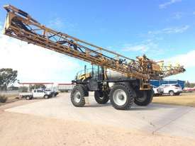 RoGator RG1300 Boom Spray Sprayer - picture2' - Click to enlarge