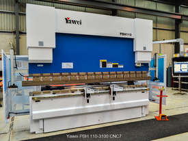  $355.00 per week with NO BALLOON. New Yawei Pressbrake PBH 110-3100 CNC5 with Delem DA-52S - picture0' - Click to enlarge
