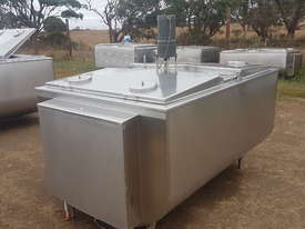 STAINLESS STEEL TANK, MILK VAT 1650 LT - picture0' - Click to enlarge