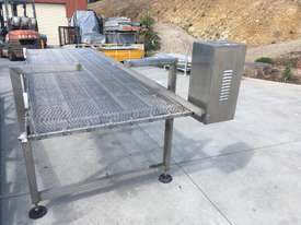 FOOD CONVEYOR (STAINLESS STEEL)   - picture0' - Click to enlarge