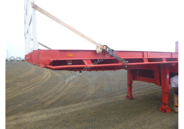 caption Freighter Semi Drop Deck Trailer